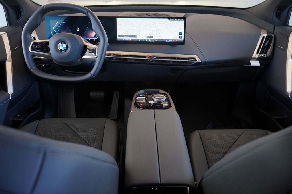 Thumbnail: 2026 BMW iX - 14