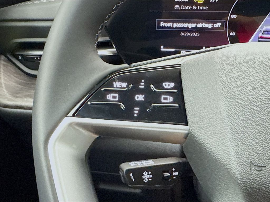 Thumbnail: 2025 Audi Q5 - 12