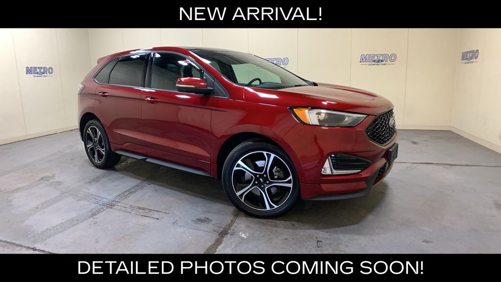 Ruby Red Metallic 2019 Ford Edge SUV / Crossover All-Wheel Drive 8-Speed Automatic