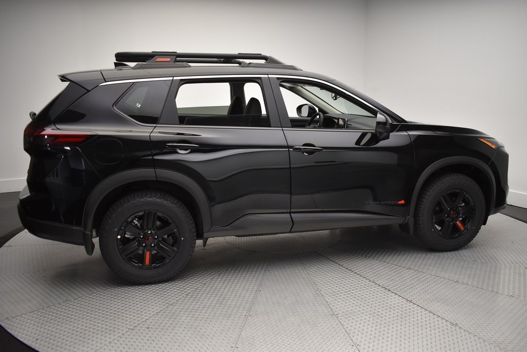 Thumbnail: 2025 Nissan Rogue - 4