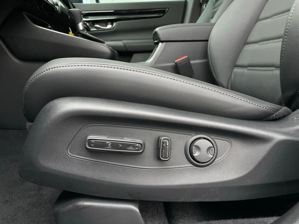 Thumbnail: 2026 Honda CR-V - 25