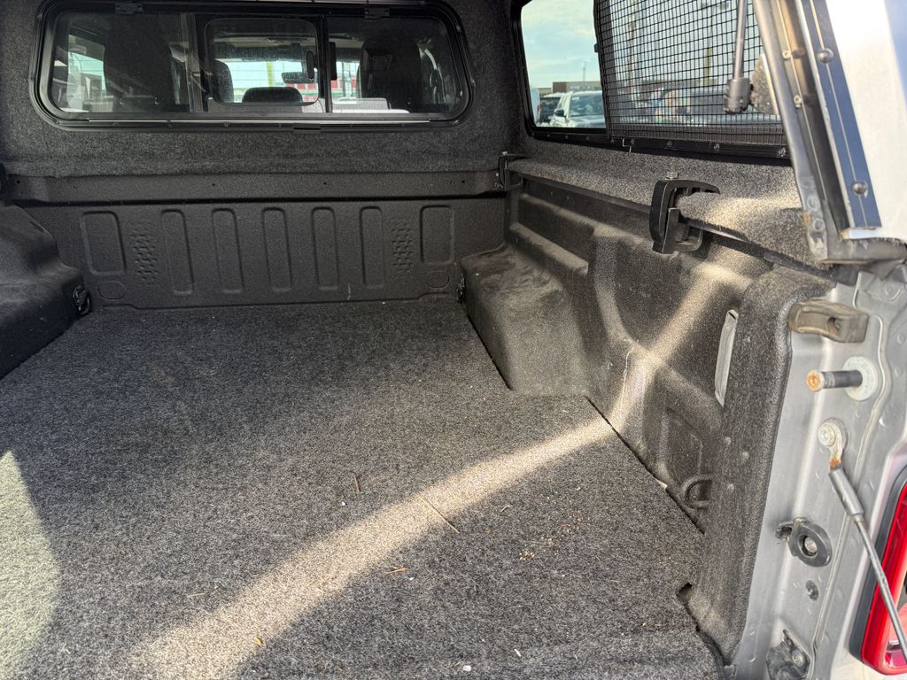 Certified Used 2020 Silver Jeep Overland image 30