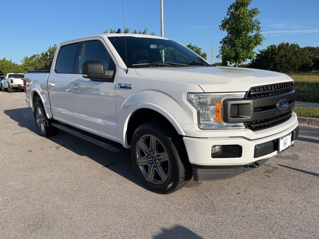 2019 Ford F-150 XLT 2
