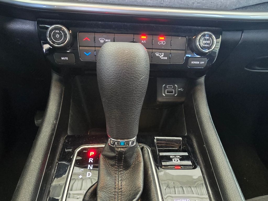 Thumbnail: 2024 Jeep Compass - 8