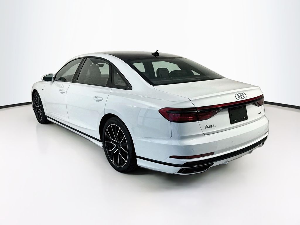 Thumbnail: 2021 Audi A8 - 7