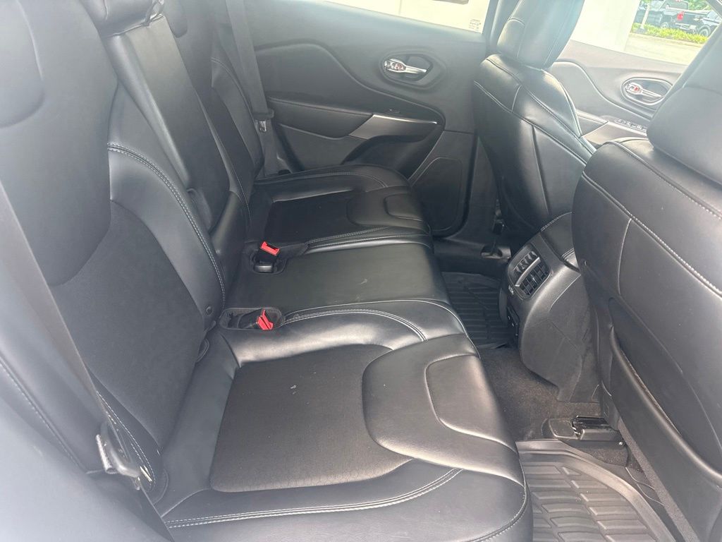 2019 Jeep Cherokee Latitude Plus FWD
