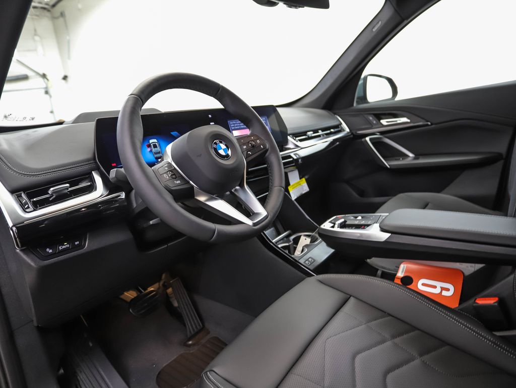 Thumbnail: 2026 BMW X1 - 10