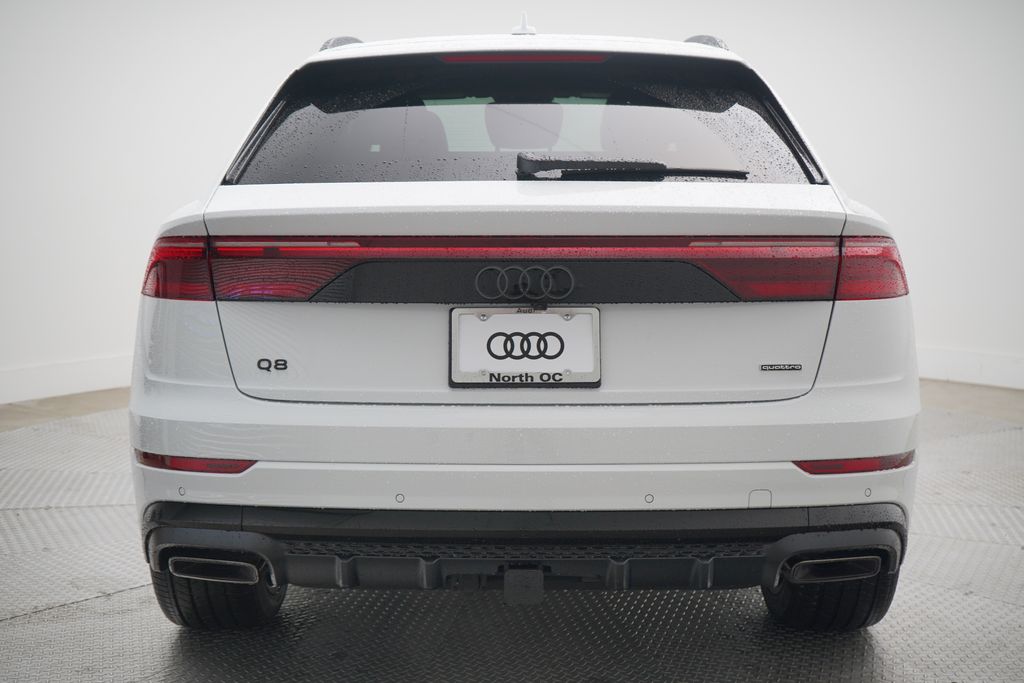 Thumbnail: 2025 Audi Q8 - 4