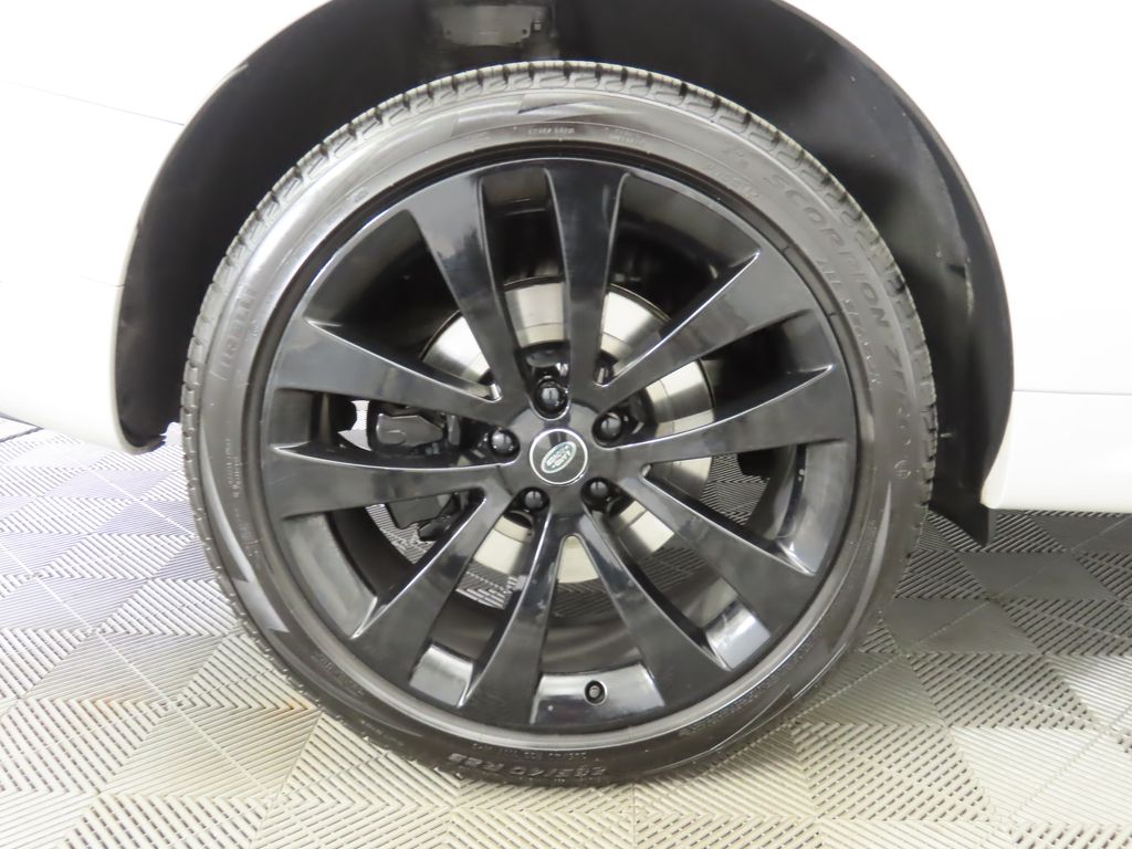 Thumbnail: 2023 Land Rover Range Rover Sport - 31