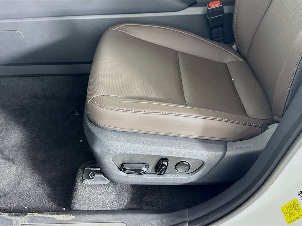 Thumbnail: 2026 Lexus TX - 21