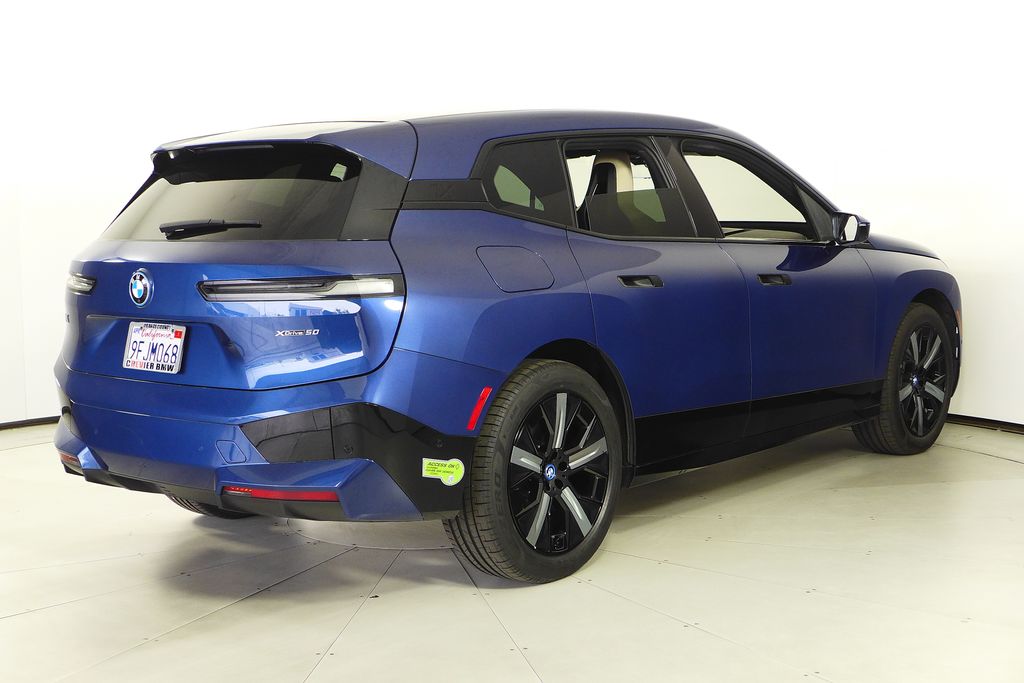 Thumbnail: 2023 BMW iX - 6