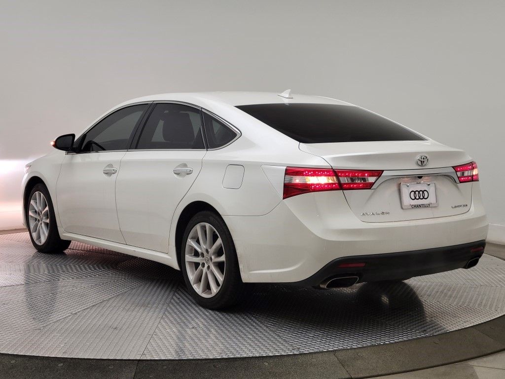 Thumbnail: 2014 Toyota Avalon - 4