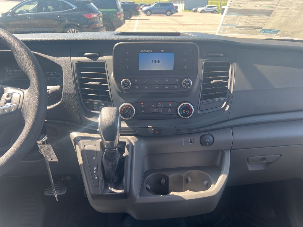2025 Ford Transit-250
