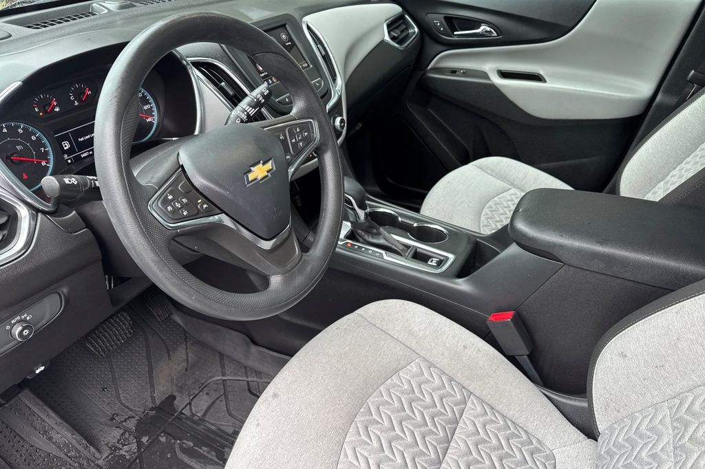 used 2024 Chevrolet Equinox car, priced at $22,917