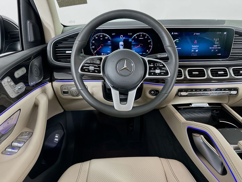 2020 Mercedes-Benz GLS 450 4MATIC 24