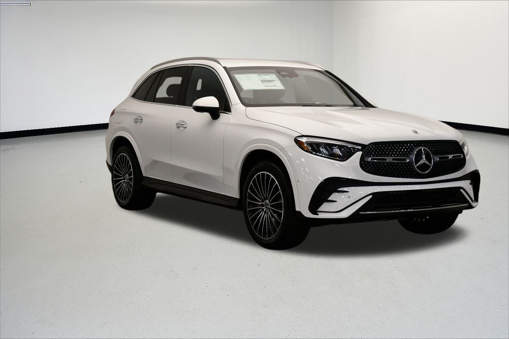 Thumbnail: 2025 Mercedes-Benz GLC - 7