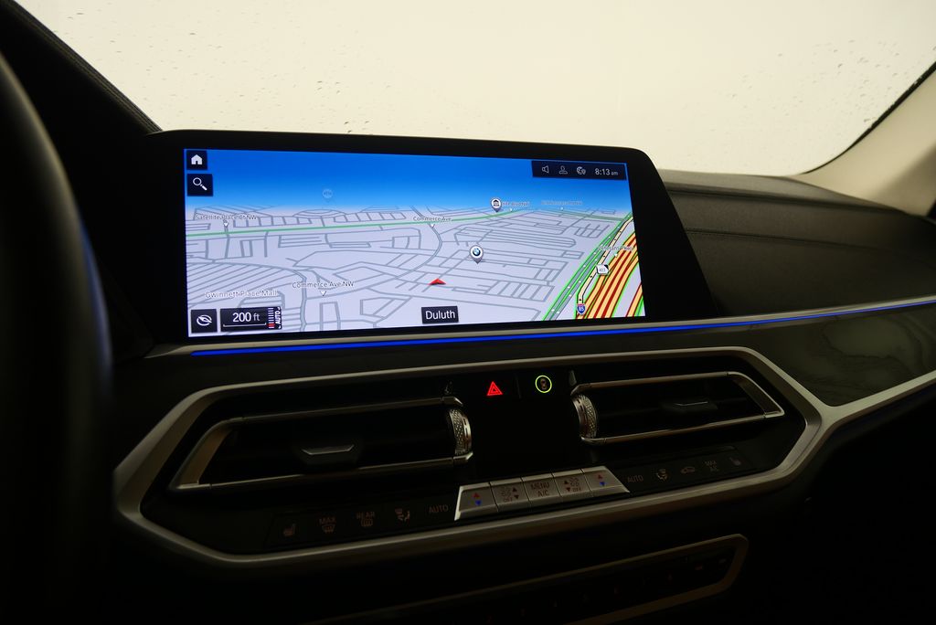 2022 BMW X7 xDrive40i 27