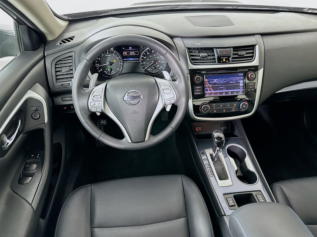 Thumbnail: 2018 Nissan Altima - 22