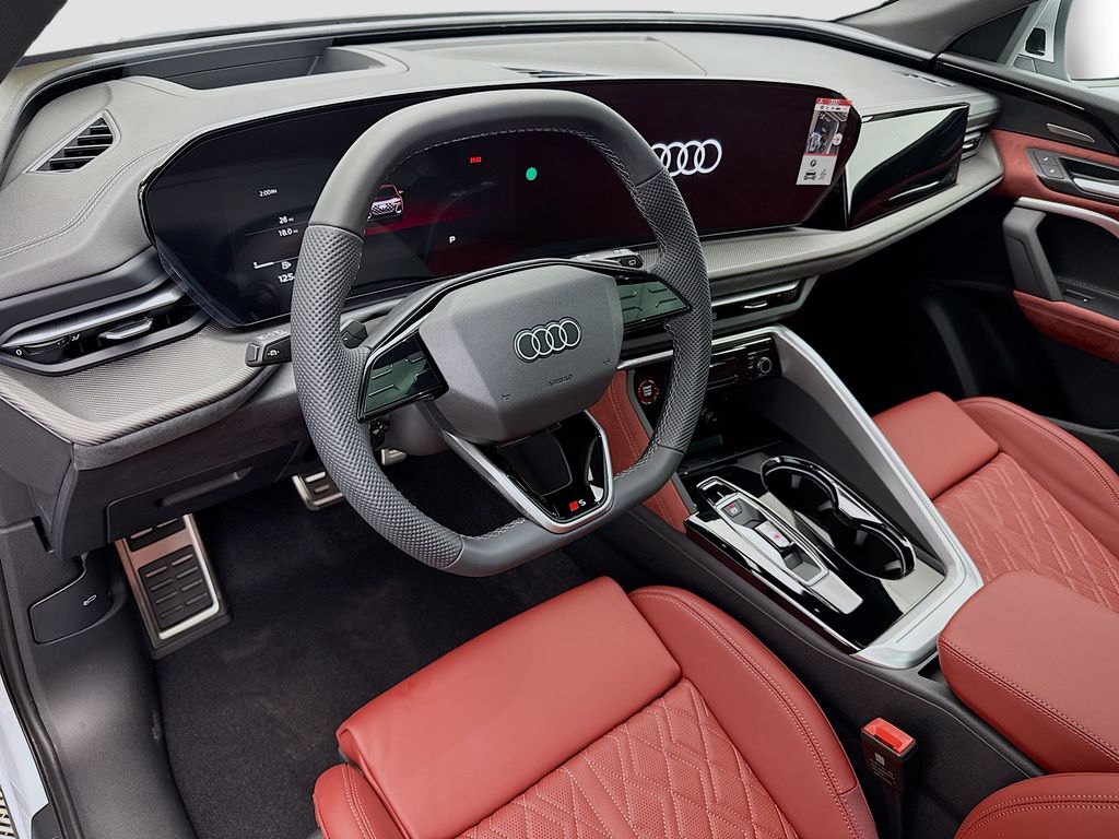 Thumbnail: 2025 Audi SQ5 - 10