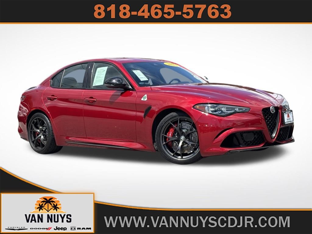 Rosso Etna 2024 Alfa Romeo Giulia Quadrifoglio RWD Sedan Rear-Wheel Drive 8-Speed Automatic