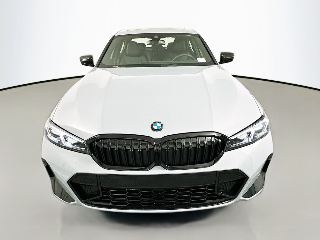Thumbnail: 2026 BMW 3 Series - 2