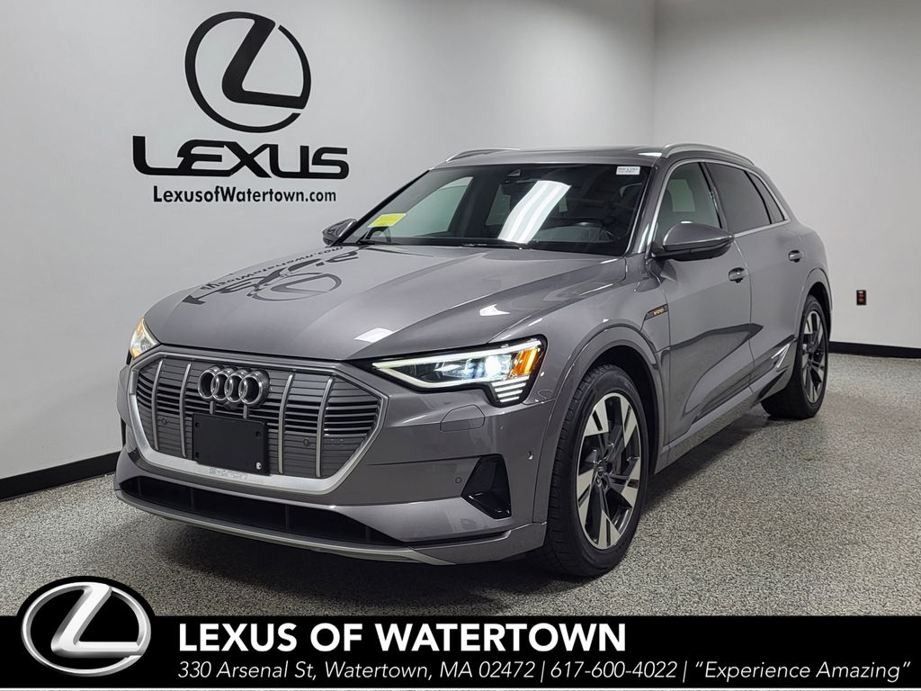 2022 Audi e-tron Premium Plus quattro AWD