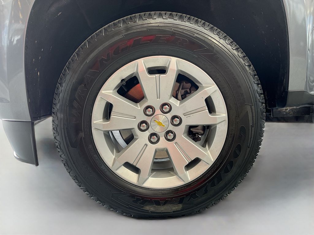 2021 Chevrolet Colorado LT Gray at AutoSavvy Houston Southwest