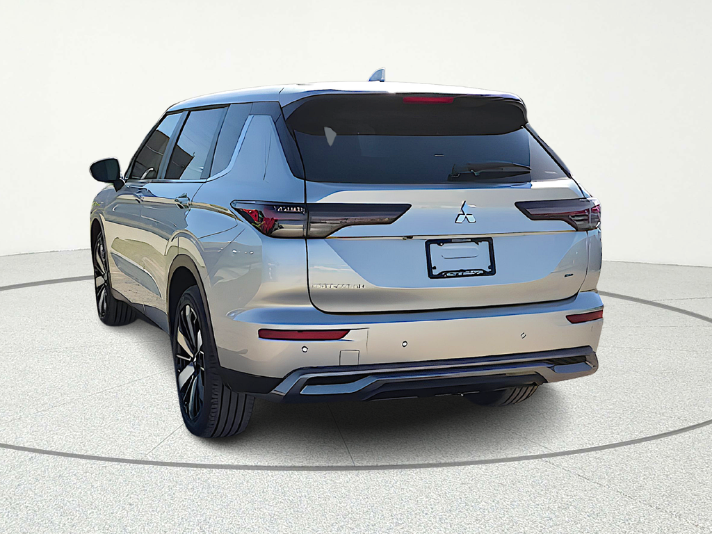 2026 Mitsubishi Outlander SE - 4