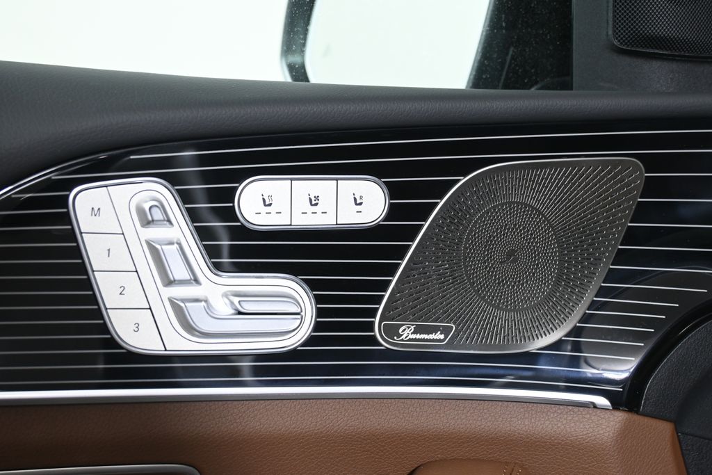 Thumbnail: 2026 Mercedes-Benz GLE - 25