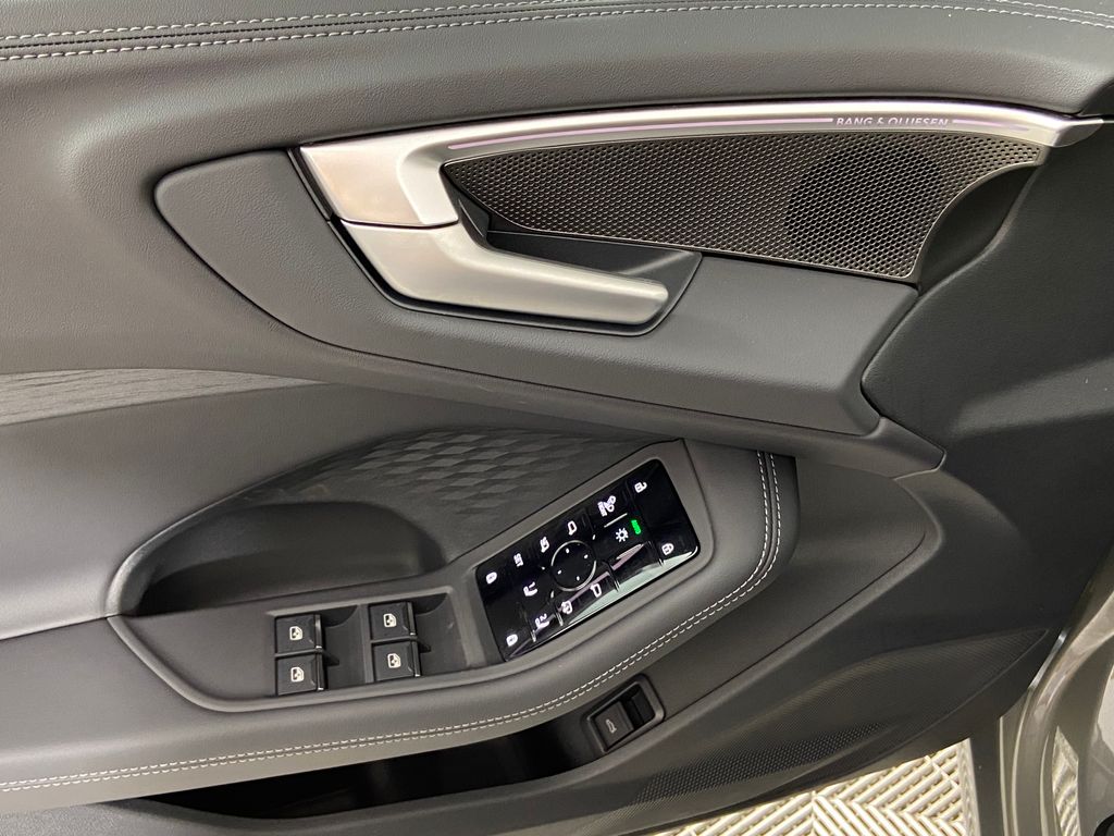 Thumbnail: 2025 Audi A5 - 26