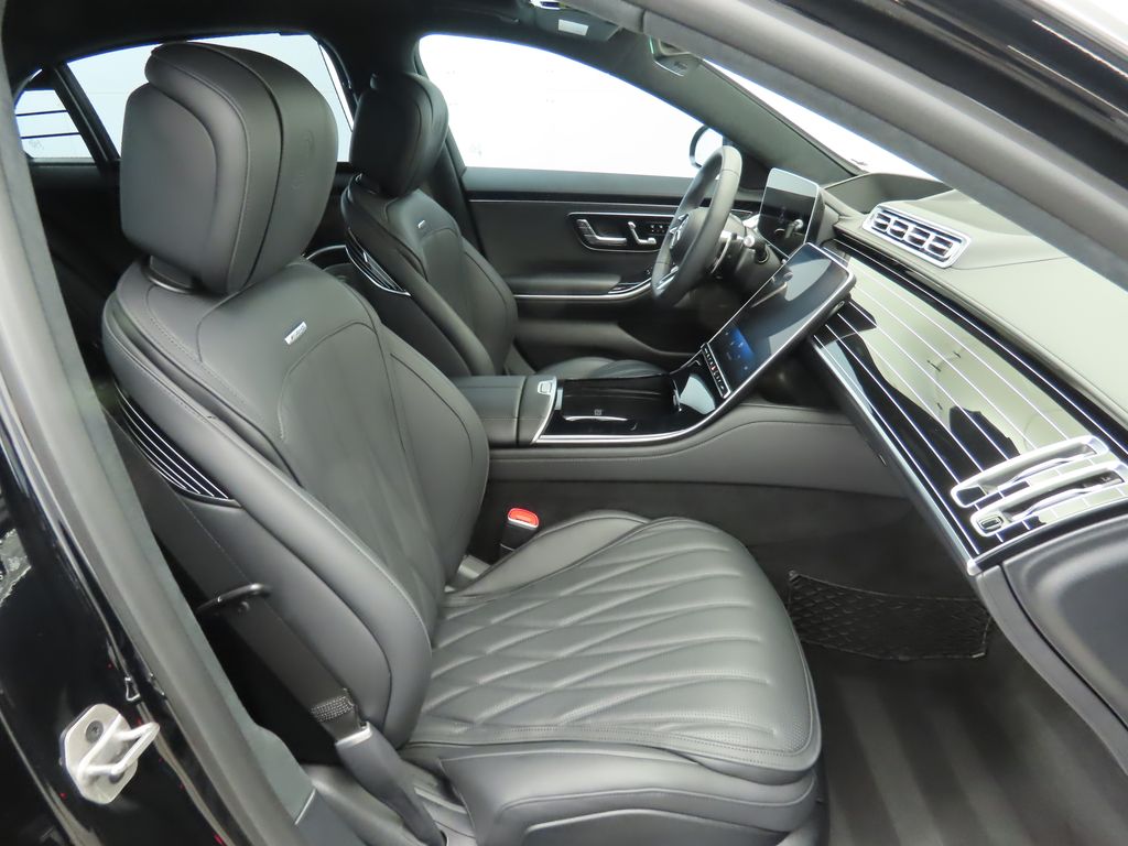 2025 Mercedes-Benz S-Class AMG S 63 4MATIC 21