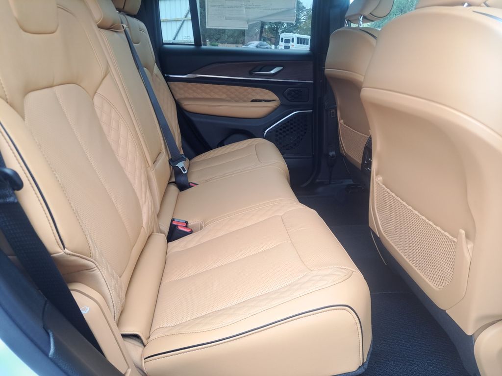 New Car 2025 Jeep Grand Cherokee  Summit For Sale Under $60,000 In Austin, Texas