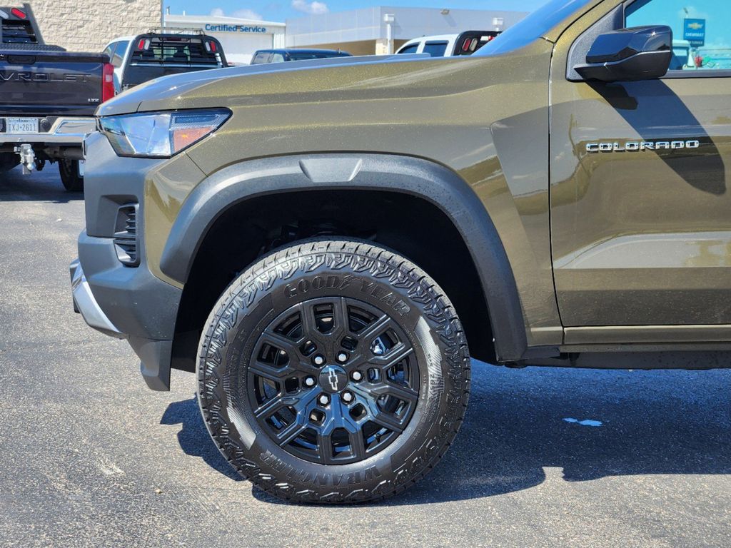 2024 Chevrolet Colorado Trail Boss 8