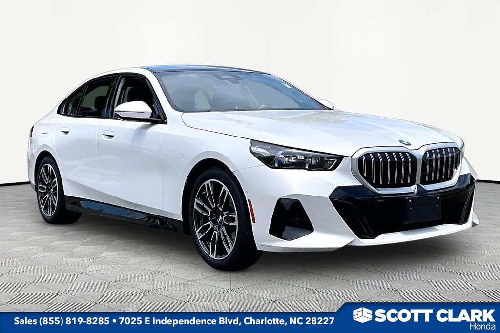 2026 BMW 5 Series 530i xDrive