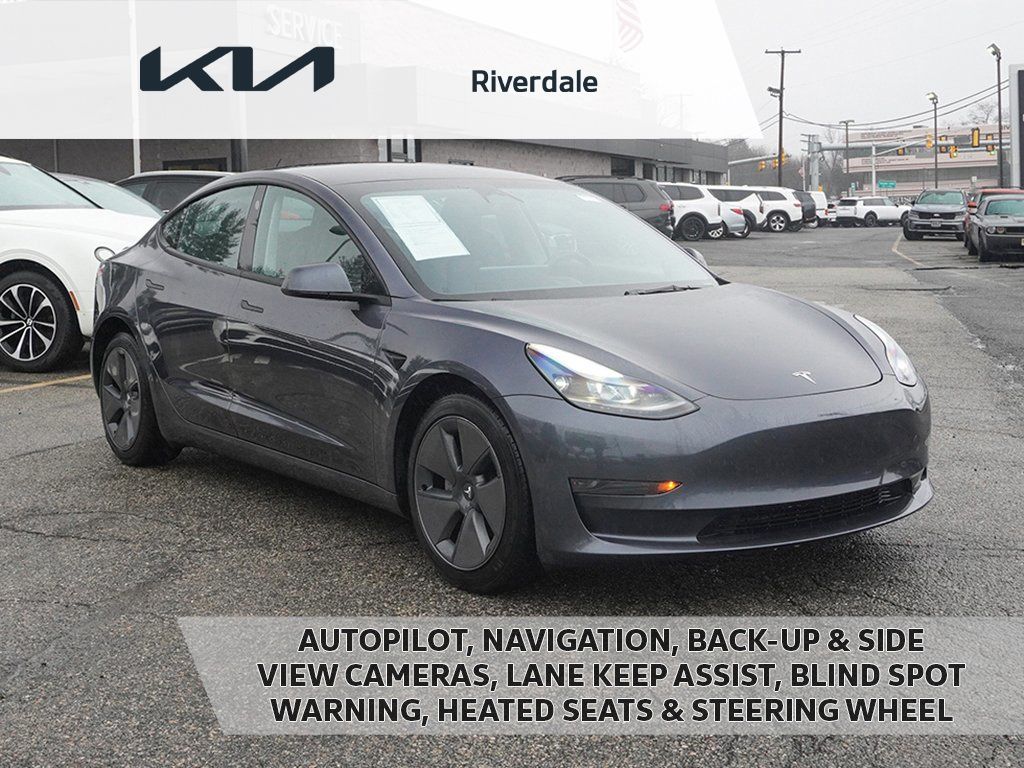 2023 Tesla Model 3 Base
