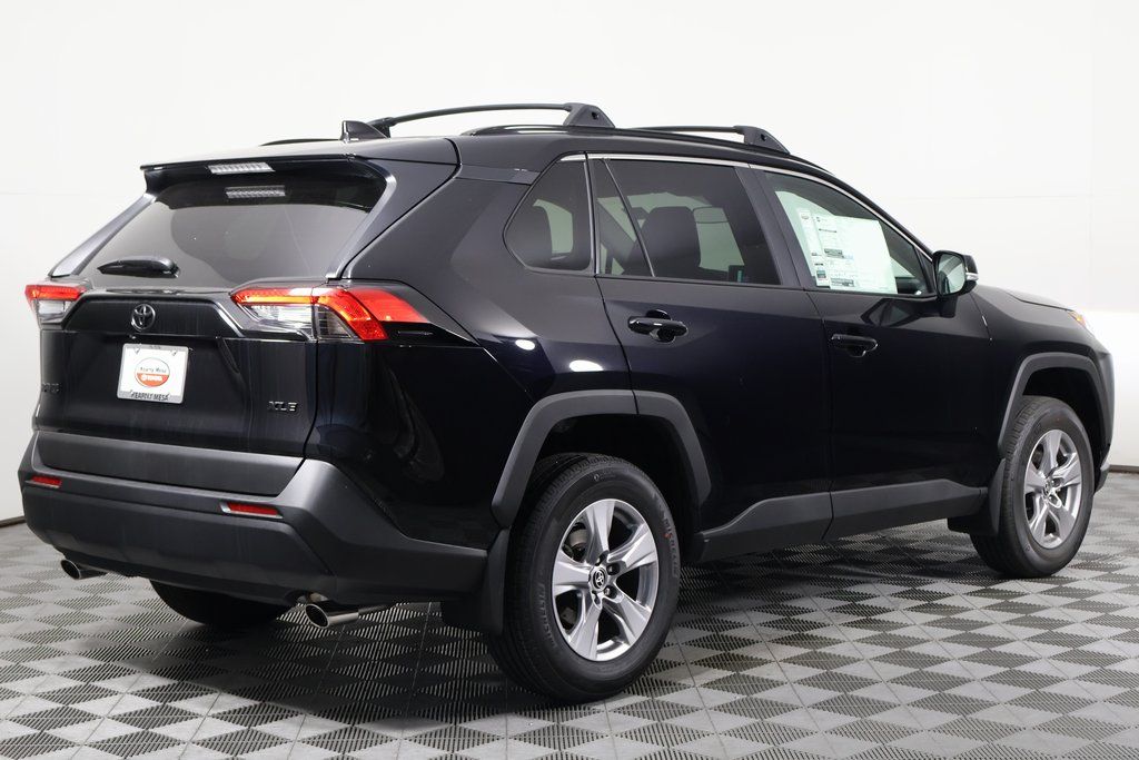 Thumbnail: 2025 Toyota RAV4 - 2