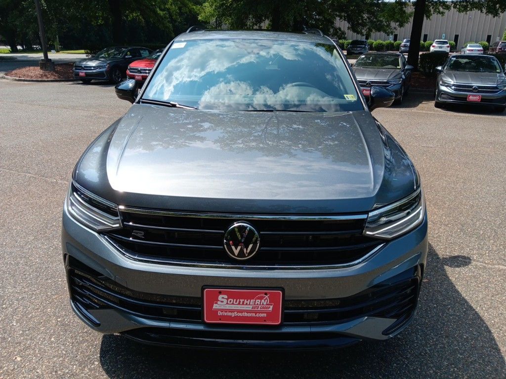 2024 Volkswagen Tiguan 2.0T SE R-Line Black 8