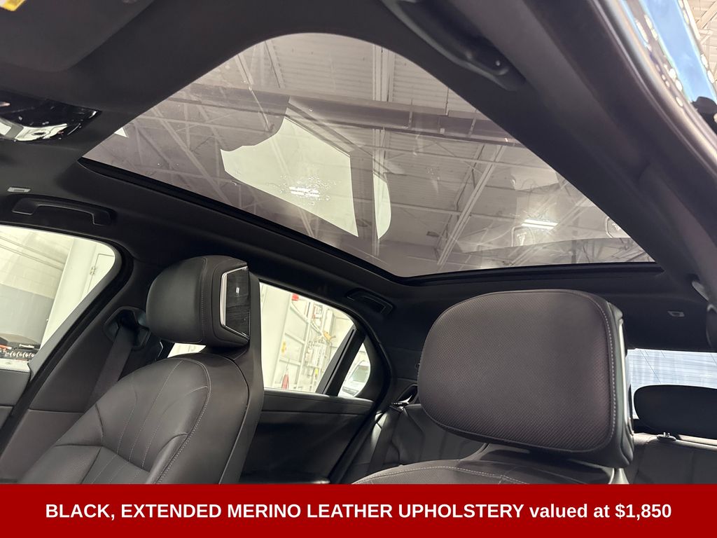 2024 BMW 7 Series 740i xDrive - Image 3