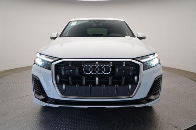 Thumbnail: 2025 Audi Q7 - 5