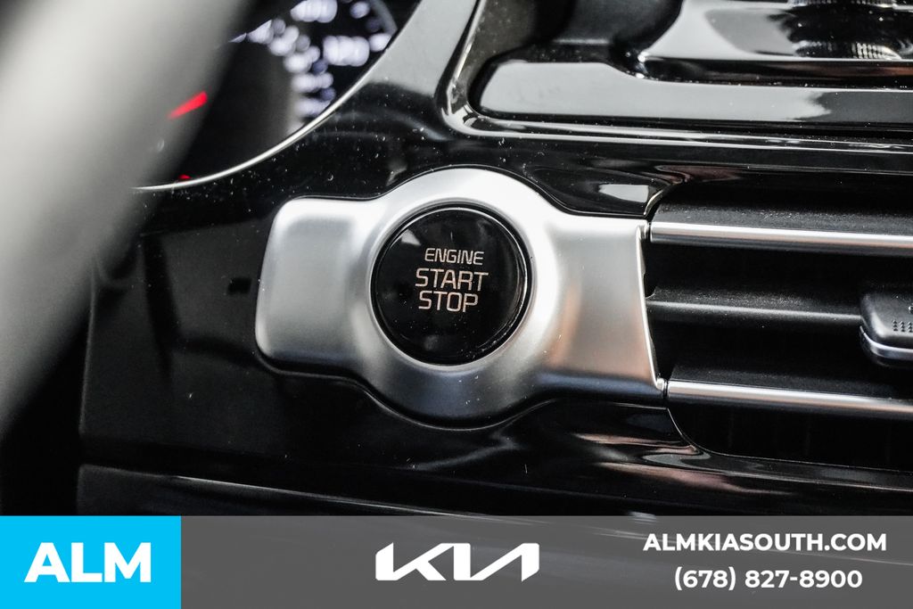 2021 Kia Seltos EX photo 28