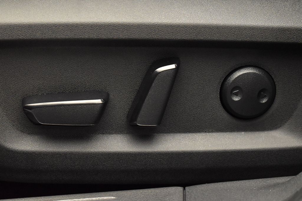 Thumbnail: 2026 Nissan Rogue - 14