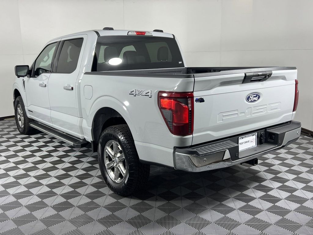 2024 Ford F-150 XLT 4