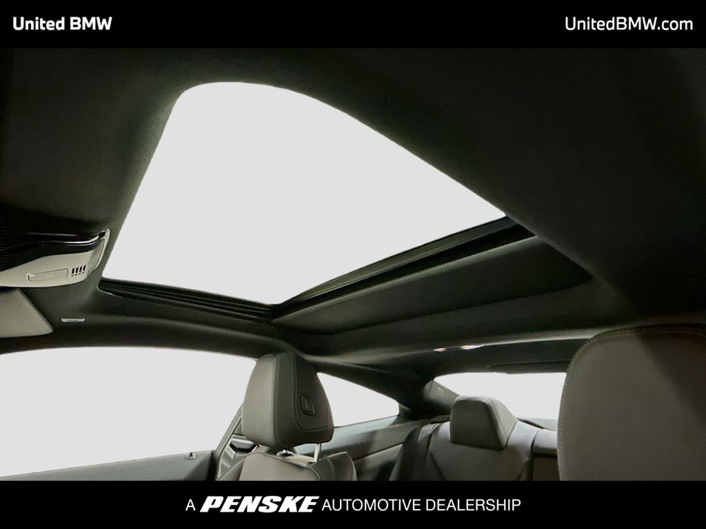 Thumbnail: 2026 BMW 4 Series - 12