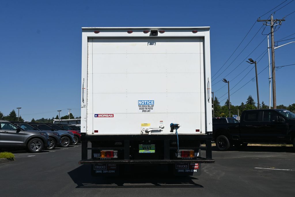 2013 Isuzu NPR DSL REG AT ECO-MAX 