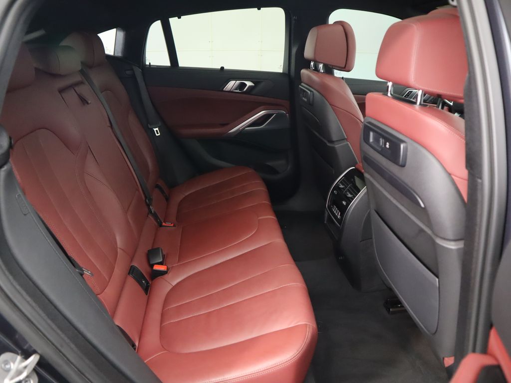 Thumbnail: 2022 BMW X6 - 23