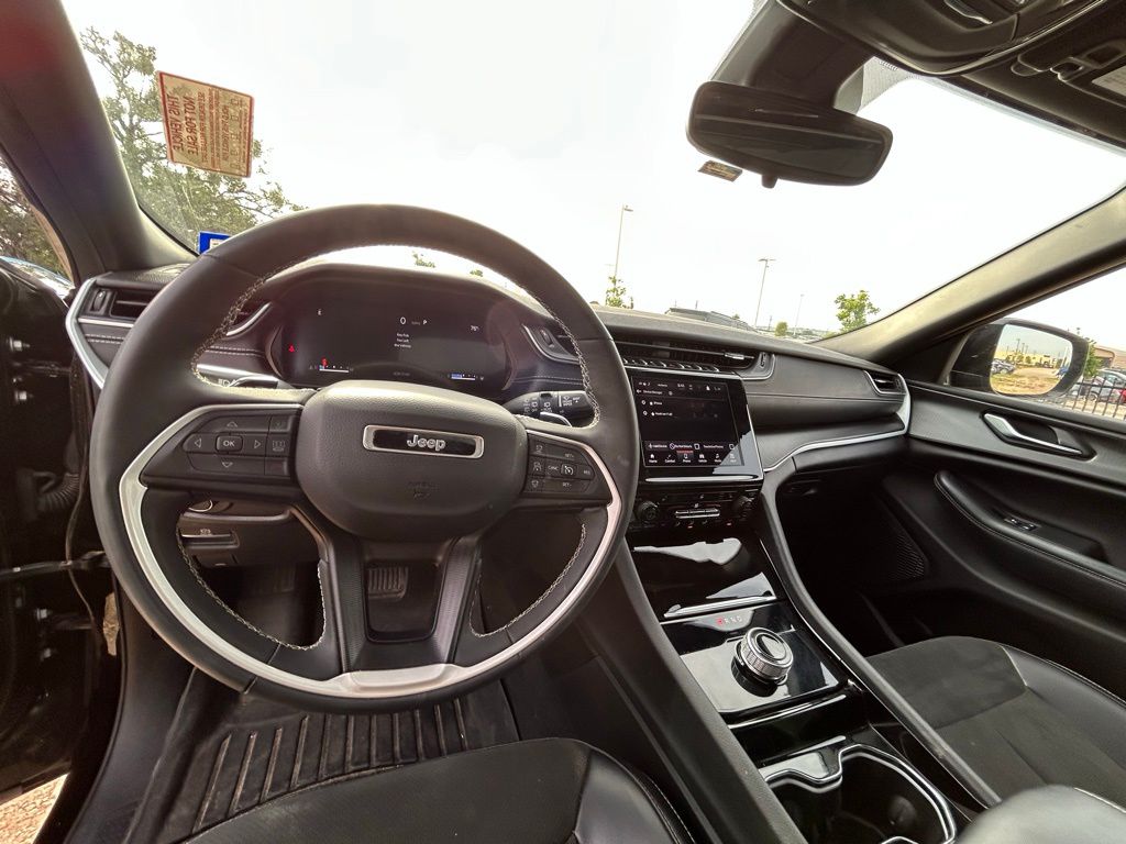 2023 Jeep Grand Cherokee L Altitude 5