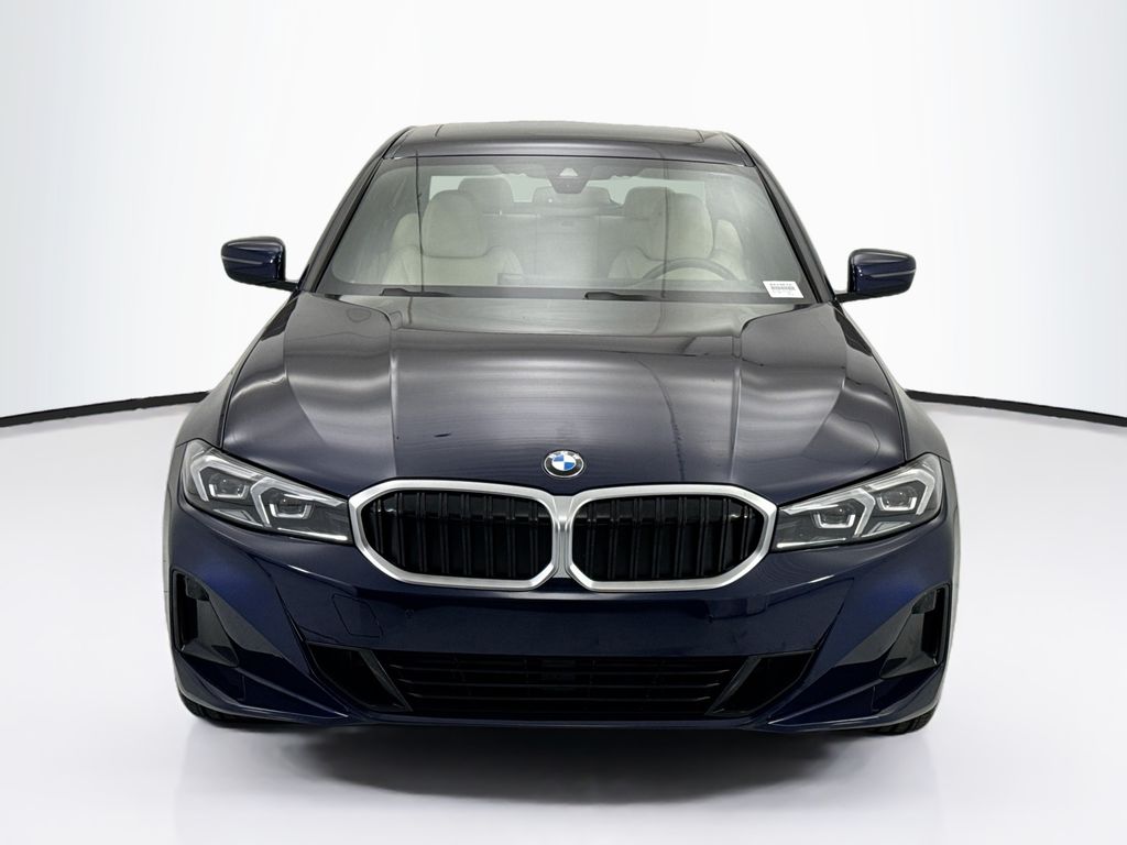 Thumbnail: 2024 BMW 3 Series - 2