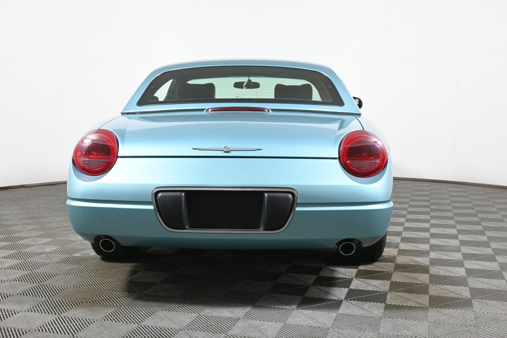 Thumbnail: 2002 Ford Thunderbird - 7