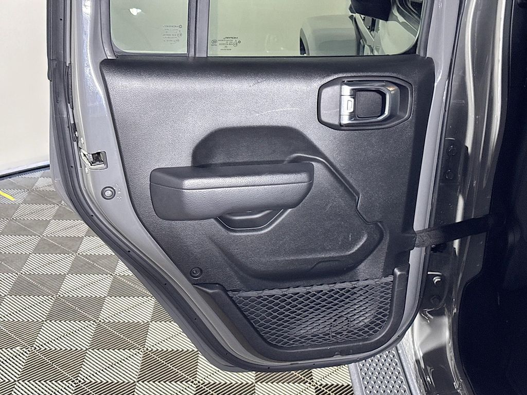 2022 Jeep Gladiator Altitude