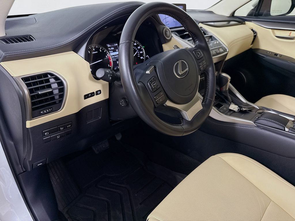 2021 Lexus NX 300 9